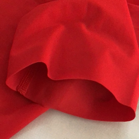 lululemon (2) Train to Beach High-Rise Swim Short 10" - Picture 13 of 16